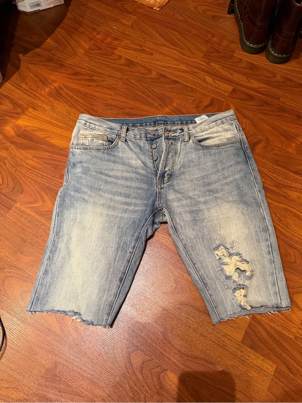 MNML Light Blue Denim Jeans with Contrast Stitching